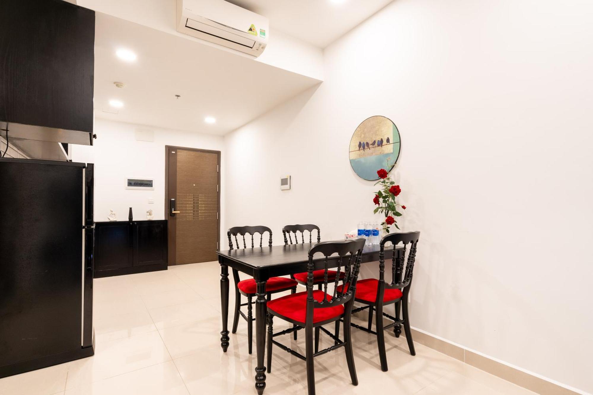 Otis Apartment - Soho Residence District 1 - Near Bui Vien Хошимин Экстерьер фото